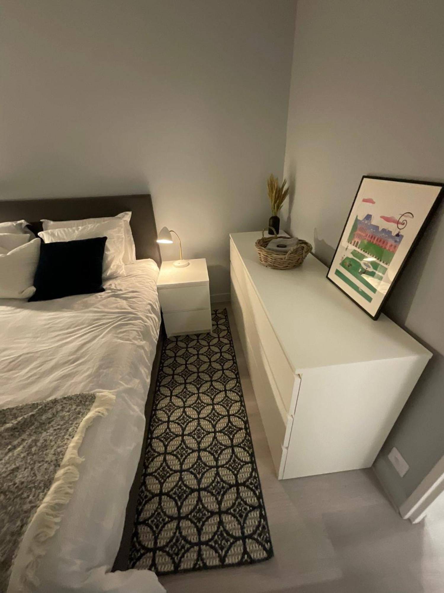 Apartment Chic Parisian Sacre Coeur Views Paris